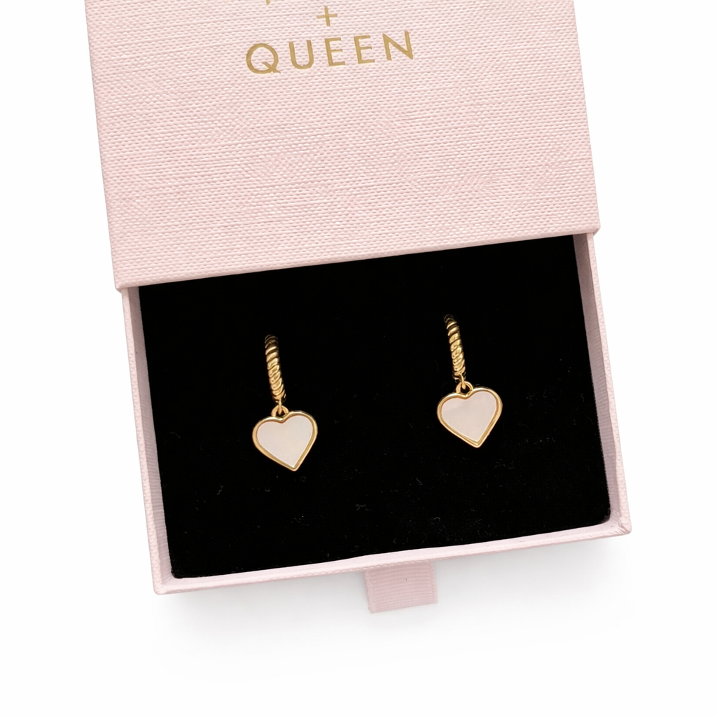 Ava mother of pearl Huggies