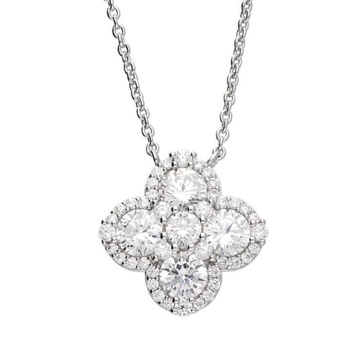 Aria sparkle clover necklace