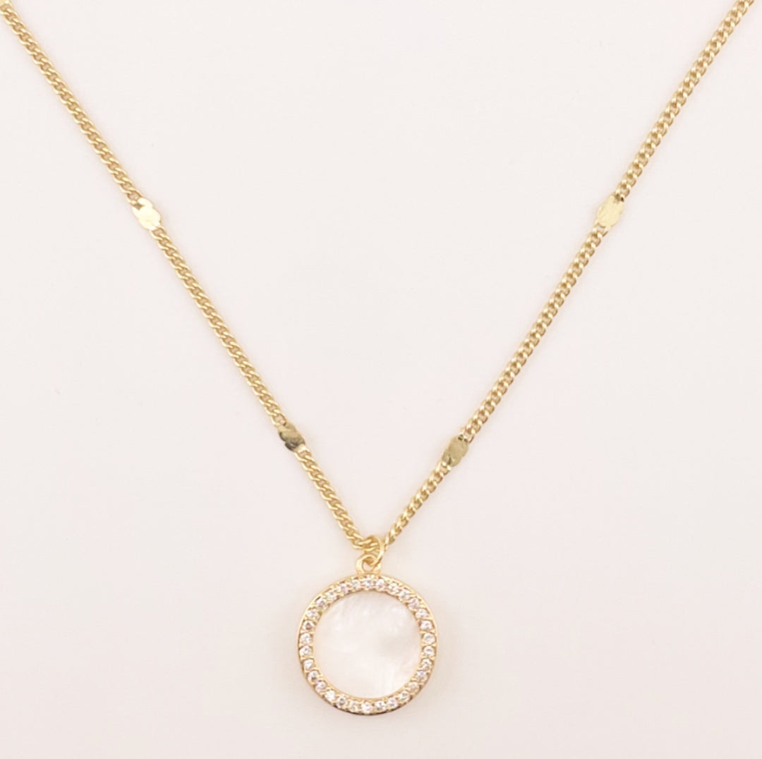 Anya mother of pearl gold necklace