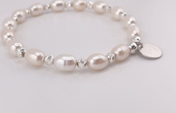 Carmen pearl bracelet