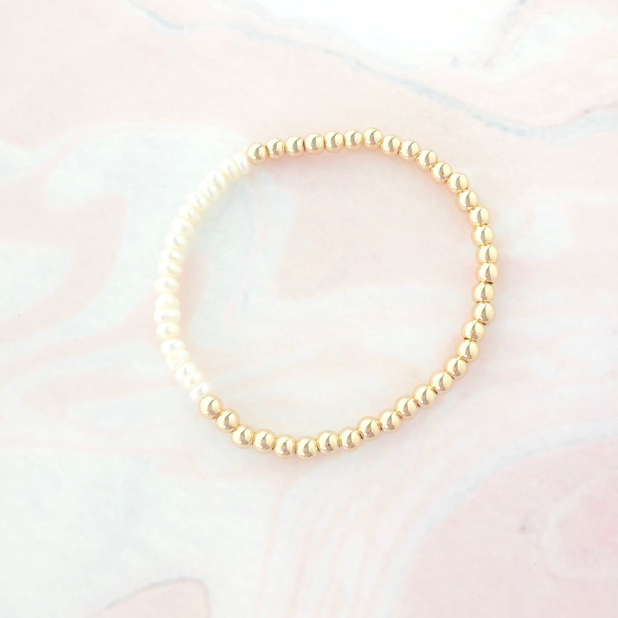 Opaline freshwater pearl gold ball bracelet