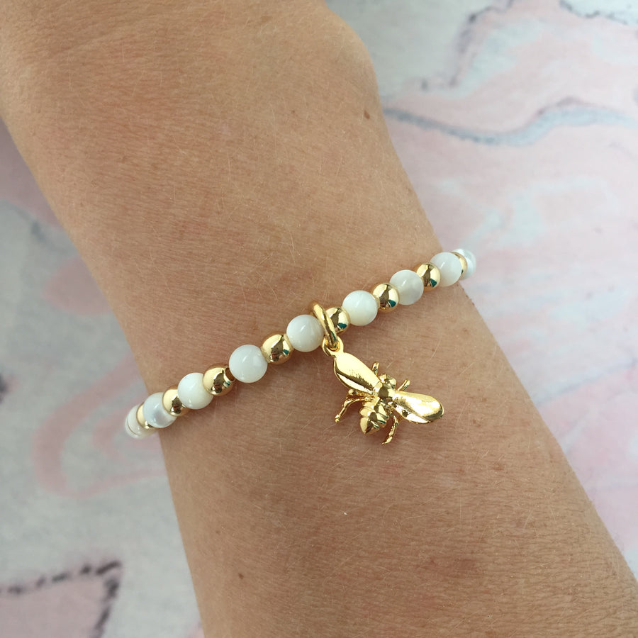 Joy mother of pearl bee bracelet